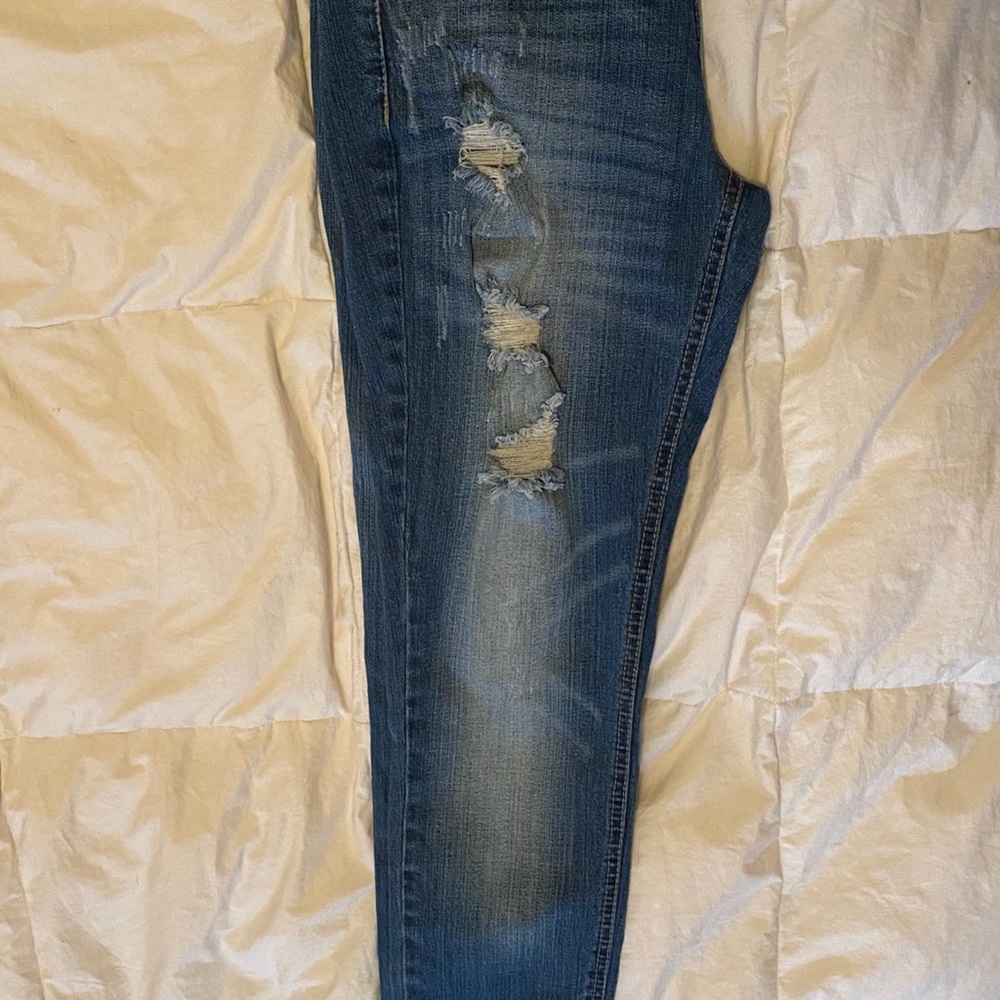 Blue Jean . - Picture 2 of 4